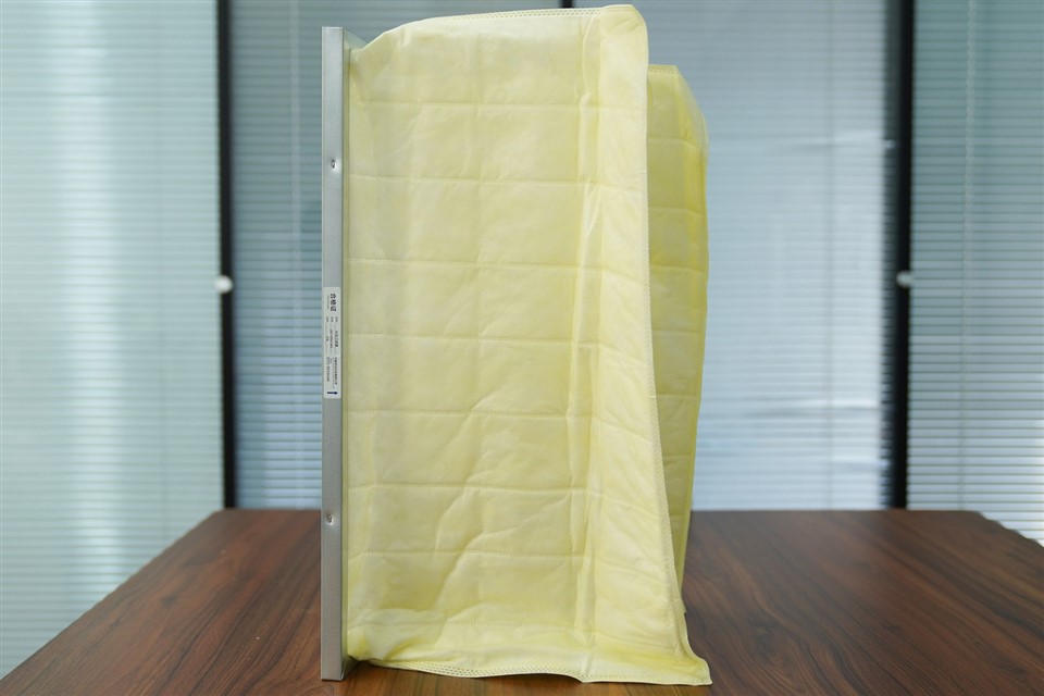 The Aluminum Frame Synthetic Fiber Medium-efficiency Bag Air Filter For Purification Air Cabinets