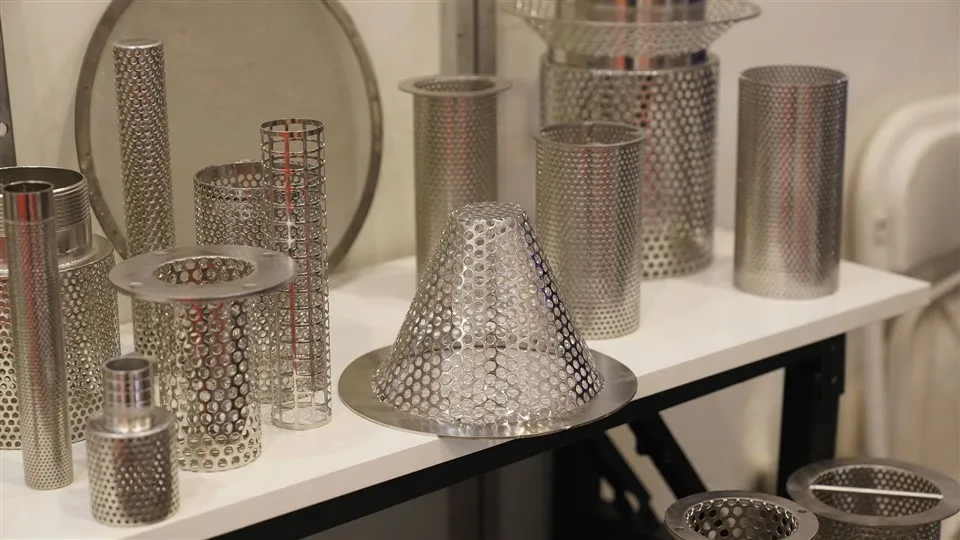 Den stansede flensfilterpatronen i rustfritt stål